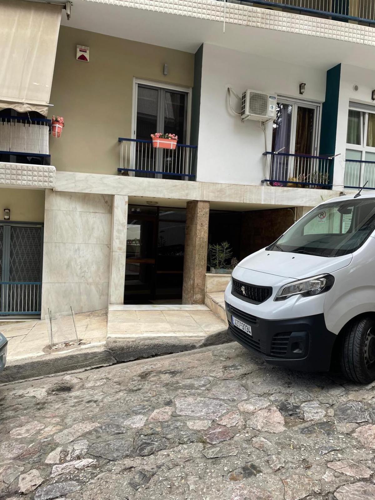 Urban By The Sea Pireu Exterior foto